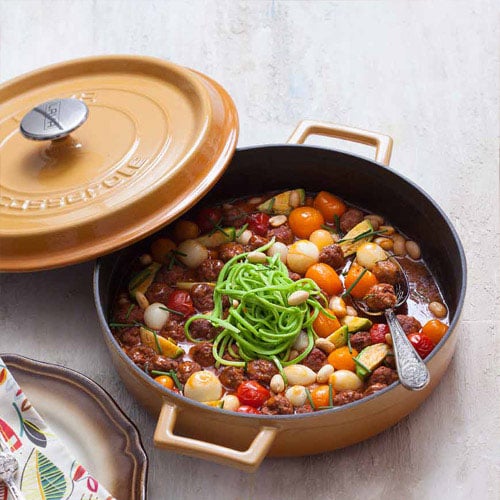 Lava Cast Iron Round Low Casserole Ø24cm, 2.4L, Black, Trendy