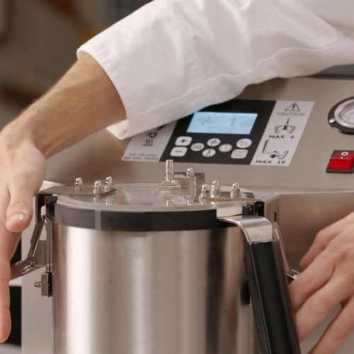 [PRE ORDER] Hotmixpro Stainless Steel Multifunction Hot Thermal Mixer With Vacuum W32xD52xH32cm, 2L, 24° To 190°C, 220V/50-60Hz/3400W, 16000RPM