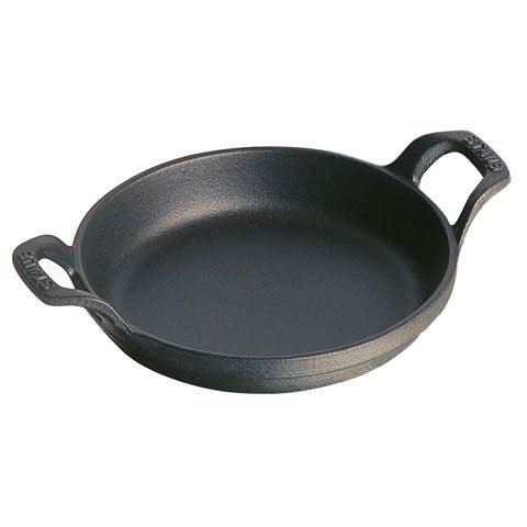 Staub Cast Iron Round Stackable Dish, Ø20xH5.6cm, Black