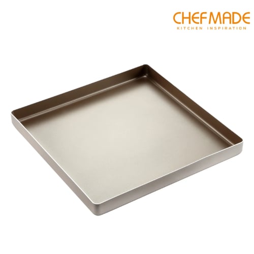 Chefmade Master Non-Stick Square Cake Pan L27.8xW27.8xH2.9cm, Thickness 1.5mm, Champagne Gold