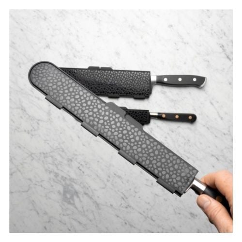 Bisbell Polypropylene Magnetic Blade Guard For Knives With Max L88.2cmxW3.1cm, Black