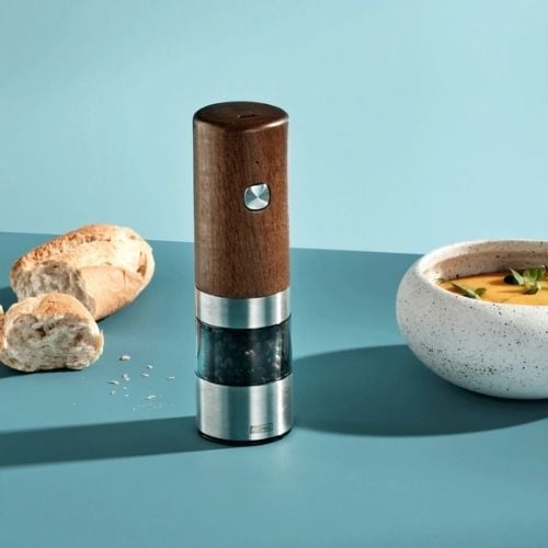 Ad Hoc Acacia Wood Electric Pepper And Salt Mill With Ceramic Grinder USBRechargeable Ø5xH17cm, I.Mill, Ceracut