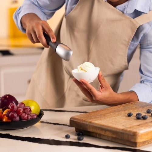 Zyliss Polypropylene Ice Cream Scoop, Beige