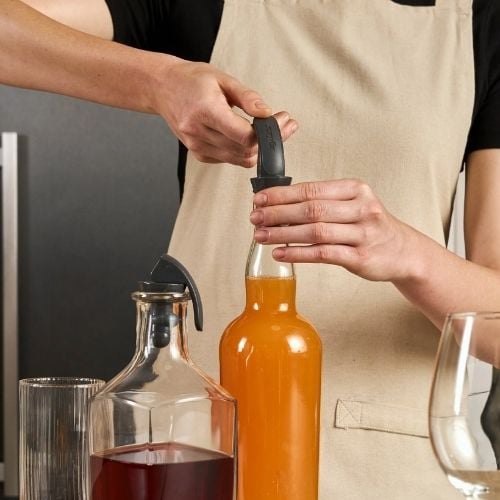 Zyliss Acrylonitrile Butadiene Styrene 2-Piece Bottle Stoppers With Long Handle