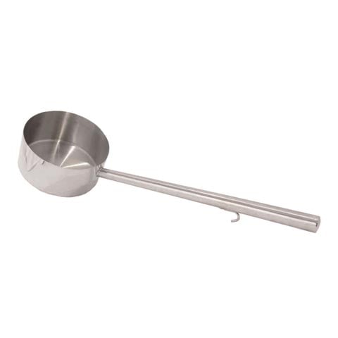 STAINLESS STEEL WATER SCOOP WITH LONG HANDLE