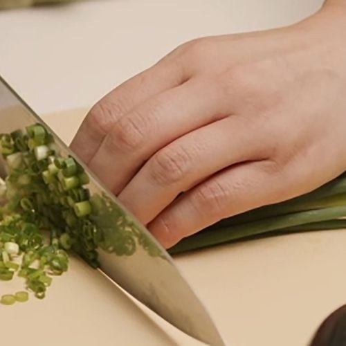 Asahi Elastomer Cutting Board L38xW21xH1.3cm,Heat Resistant To 100°C (Not Dishwashable), Cream