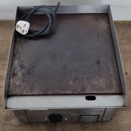 • Refurbished • Roller Grill Single Electric Steel Griddle Plate 3Kw
