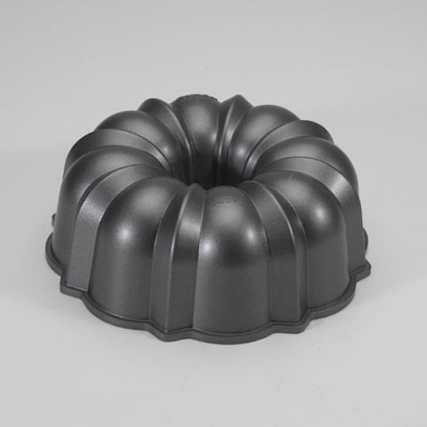 Nordic Ware Cast Aluminium Original Bundt Cake Pan L10.25xW10.25xH3.75"