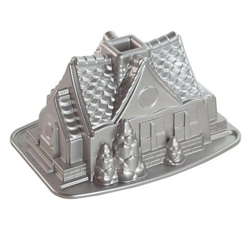 Nordic Ware Cast Aluminium Gingerbread House Bundt Pan