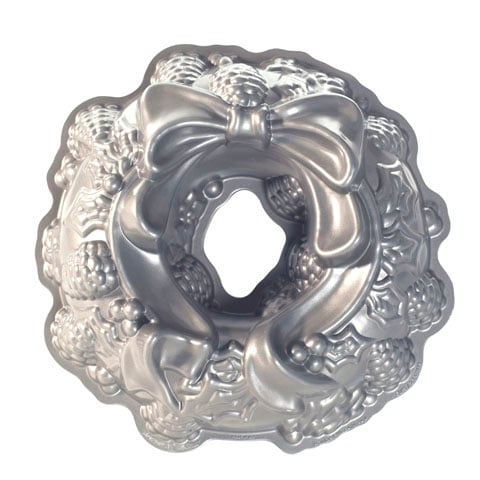 Nordic Ware Cast Aluminium Holiday Wreath L11.25"xW11.25"xH3.25"