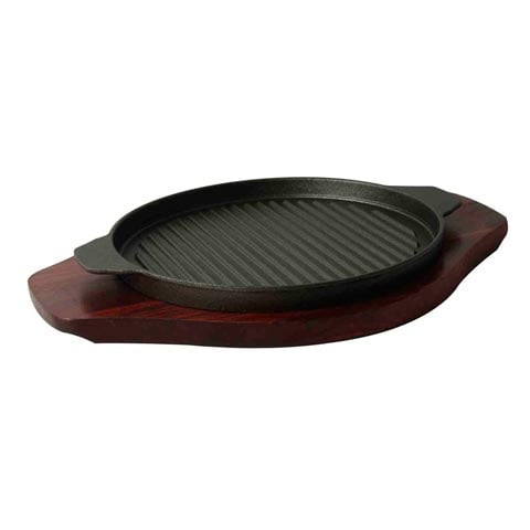 ROUND CAST IRON GRILL PLATE with 2 HANDLE with WOODEN UNDERLINER