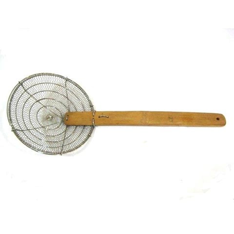 STAINLESS STEEL CHINESE STRAINER WITH BAMBOO HANDLE