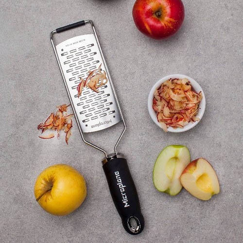 STAINLESS STEEL MEDIUM RIBBON GRATER