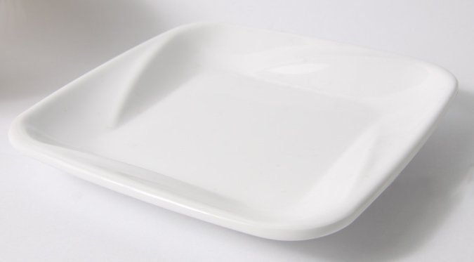 SQ PLATE 145x145x21mm, MELAMINE INVISIBLE