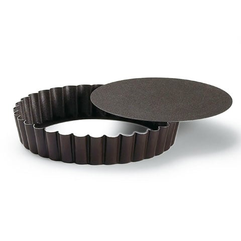 NON-STICK ROUND FLUTED TART MOULD w/ LOOSE BOTTOM