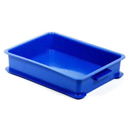 PLASTIC STACKABLE CONTAINER