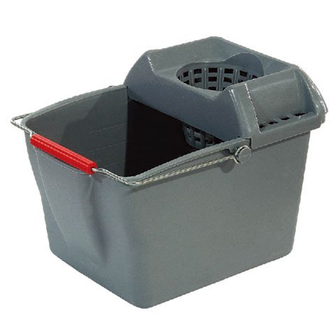 PLASTIC MOP BUCKET