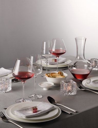 Spiegelau Hybrid Burgundy Glass 840ml